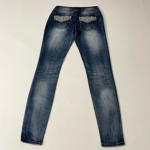 Almost Famous Skinny Ripped Jean - Picture 3 of 10